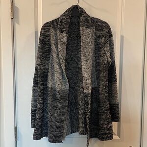 Cozy Black and Gray Sweater, Women’s Large